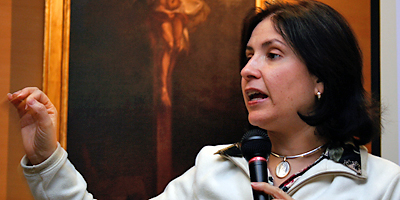 (Miscellany/Christina Lee Knauss) Martha Fernandez-Sardina makes a point during a discussion about evangelization in multicultural settings held Feb. 5 at St. Peter Church in Columbia. She is the director of evangelization for the Archdiocese of San Antonio.